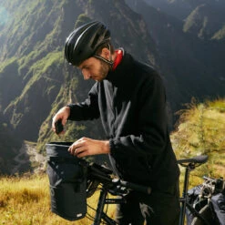 Roswheel Tour Handlebar Bag 11 Roswheel Tour Handlebar Bag -Camping Promotion Store k5063b725899700e5522b8e8ef4741ece