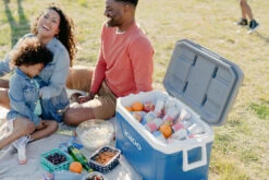 IGLOO Latitude 52QT Cool Box Red -Camping Promotion Store k85b904e280ae3571b3408d140a5c3a91