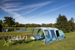 Coleman Castle Pines 4L BlackOut Tent -Camping Promotion Store kb1358e7b2d4a3144a273c4aa53fbe9ec